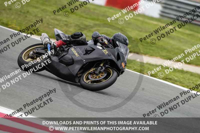 cadwell no limits trackday;cadwell park;cadwell park photographs;cadwell trackday photographs;enduro digital images;event digital images;eventdigitalimages;navarra;no limits trackdays;peter wileman photography;racing digital images;trackday digital images;trackday photos